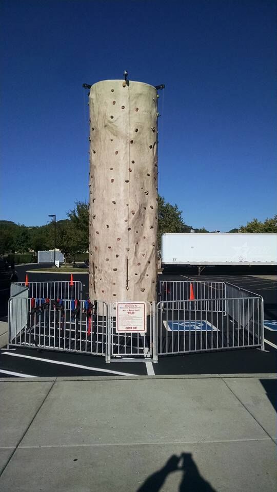 ROCK CLIMBING WALL NASHVILLE JUMP JUMP BOUNCE